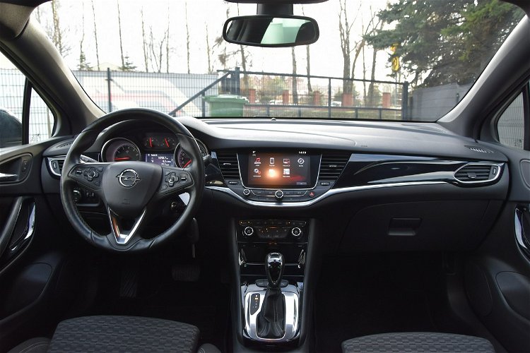 Opel Astra 1.4 Benzyna Gwarancja Bogate Wyposażenie Zadbane zdjęcie 12