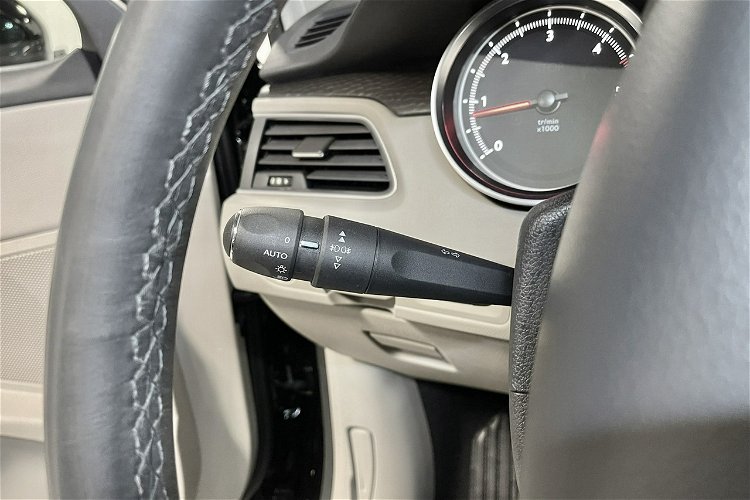 Peugeot 508 2.0 Blue-HDi 150KM Feline Full LED Face Lift Navi GPS Alu LED ALU zdjęcie 25