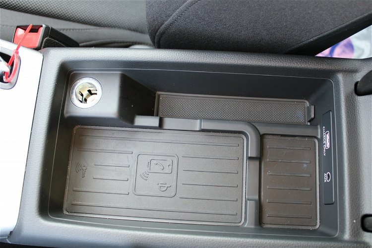 Audi A4 F-vat, salon-polska, navi, automat, gwarancja, g.fotele zdjęcie 31