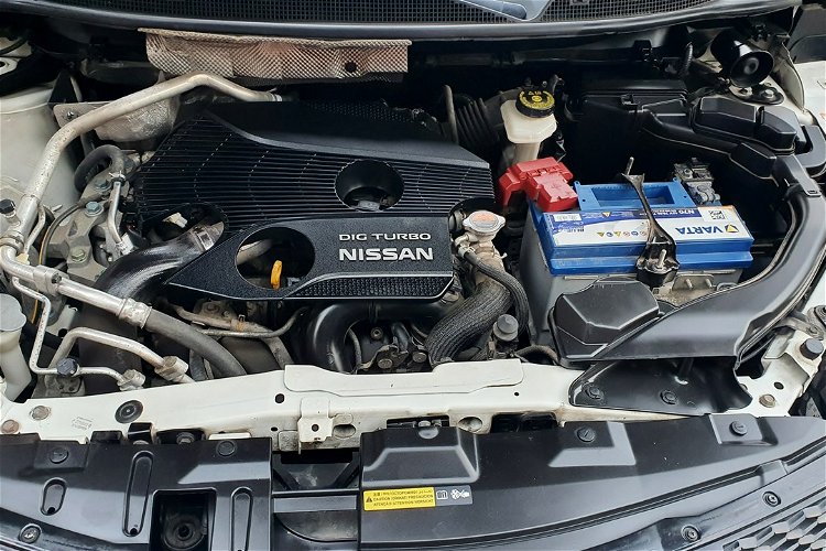 Nissan Qashqai 1.6 DIG -T 163 KM , Biała Perła , Climatronic, Salon PL, serwis . F.vat zdjęcie 31