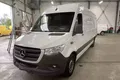 samochód dostawczy Mercedes zdjęcie 13