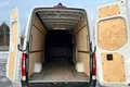 samochód dostawczy Mercedes zdjęcie 48