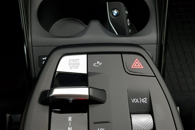 BMW X1 sDrive18i 136KM PL-Salon Dostęp Komfortowy Adaptacyjny LED Fotel Sport zdjęcie 21