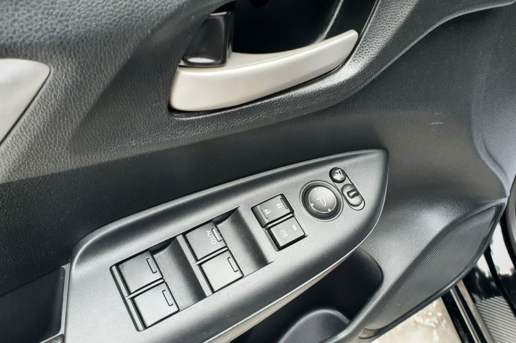 Honda Jazz 1.3 102 KM, Comfort , AUTOMAT , Salon PL, I WŁ, Serwis ASO.2 x alufelgi zdjęcie 35