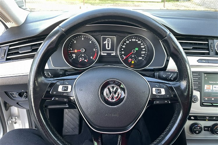 Volkswagen Passat 1.6 TDI 120 PS DSG FUL LED STan BDB Gwarancja zdjęcie 20