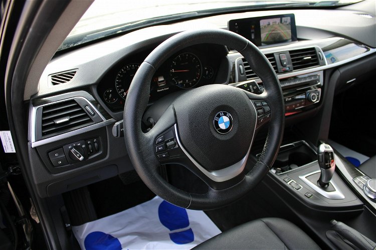 BMW 318 Touring Automat Kamera skóra tempomat Virtual zdjęcie 15