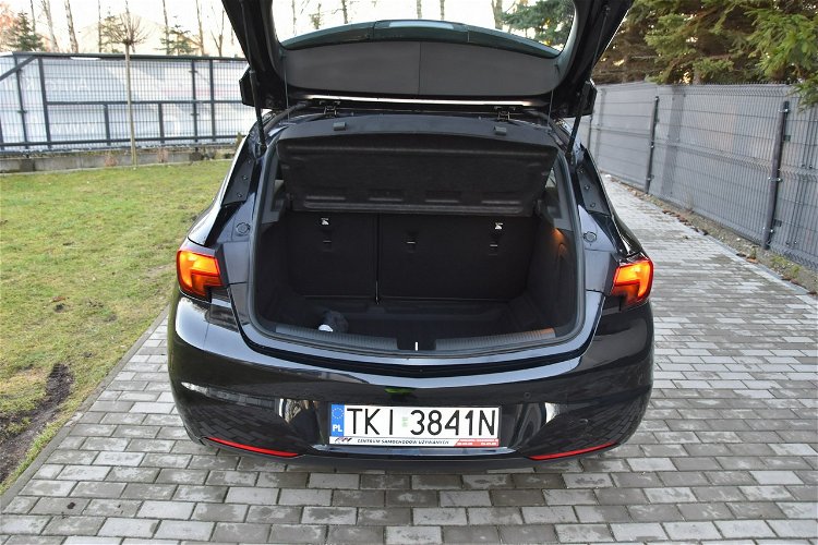Opel Astra 1.2 Benzyna Gwarancja Bogate Wyposażenie Zadbane zdjęcie 8