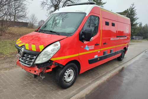 Renault Master Karetka ambulans pogotowie