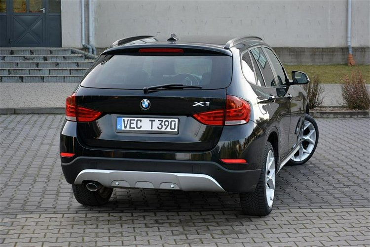 BMW X1 2.0d(143KM) Lift xDrive Pół-skóry Xenon Ringi 2XParktr. Alu18" zdjęcie 14