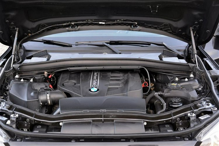BMW X1 2.0d(143KM) Lift xDrive Pół-skóry Xenon Ringi 2XParktr. Alu18" zdjęcie 28