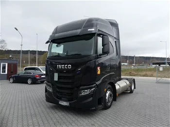 Iveco S-WAY 460 LNG / EURO 6 / STANDARD / AUTOMAT /