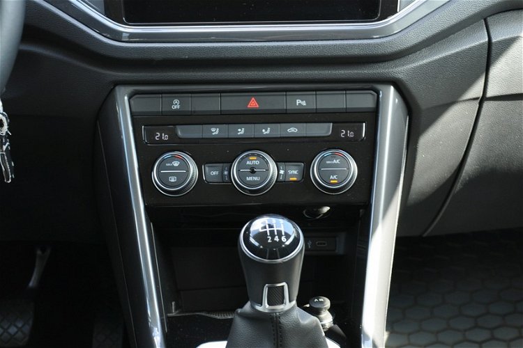 Volkswagen T-Roc 1.5TSI 150KM Premium Salon PL 1wł Pakiet Przegl. Gwar. Dealer Czujniki zdjęcie 26