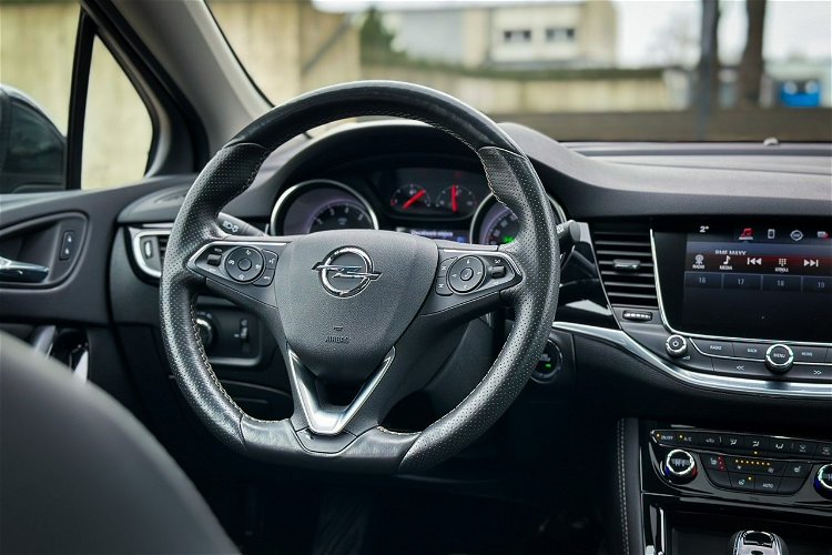 Opel Astra 205KM innovation Faktura VAT 23% zdjęcie 16