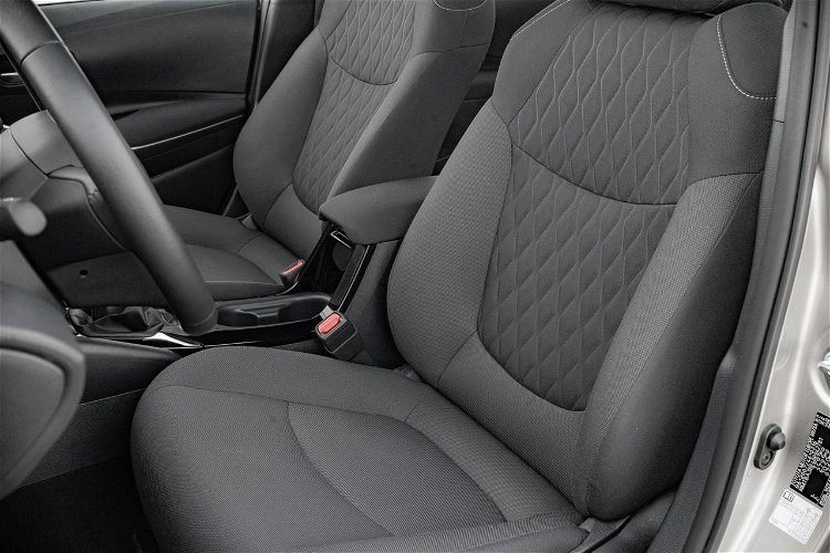 Toyota Corolla 1.5 VVT-i 125KM Comfort, 2 stref klima, Bluetooth, Salon PL, VAT 23% zdjęcie 16