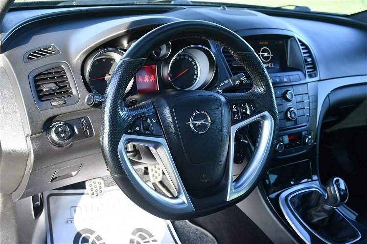 Opel Insignia 2.0B Turbo Benz.Skóry, Panorama Dach, Klimatr 2 str.El.szyby.kredyt.GWAR zdjęcie 17