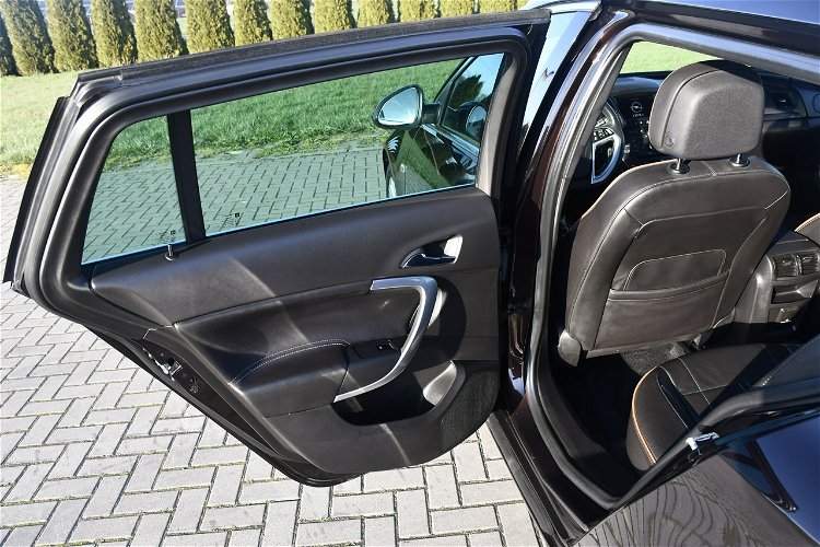 Opel Insignia 2.0B Turbo Benz.Skóry, Panorama Dach, Klimatr 2 str.El.szyby.kredyt.GWAR zdjęcie 20