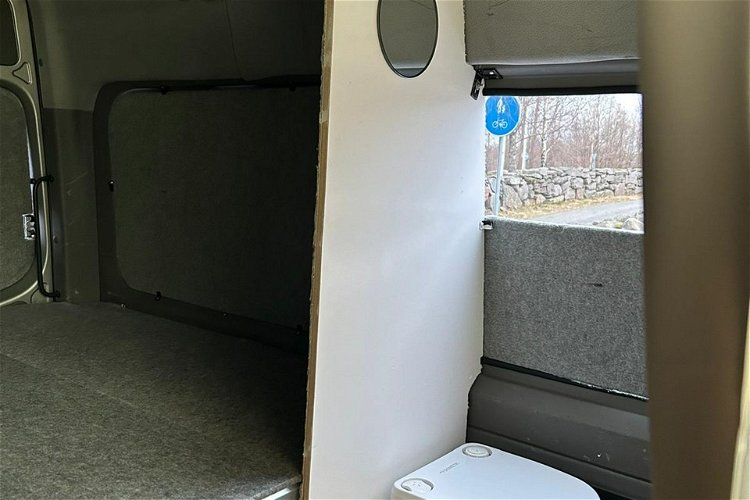 Volkswagen Crafter 2.0 TDI MAXI 9 osobowy WC turystyczne miejsce do spania Patrz Opis zdjęcie 16