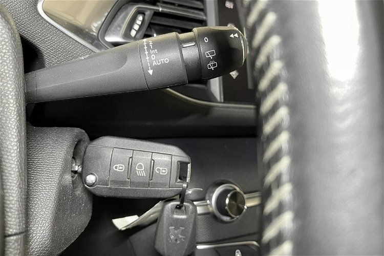 Peugeot 308 SW 2.0 Blue-HDi 150KM*Automat*Allure*Full LED*Lift*Navi GPS*Alu 16*LED zdjęcie 24