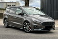 samochód osobowy Ford zdjęcie 4
