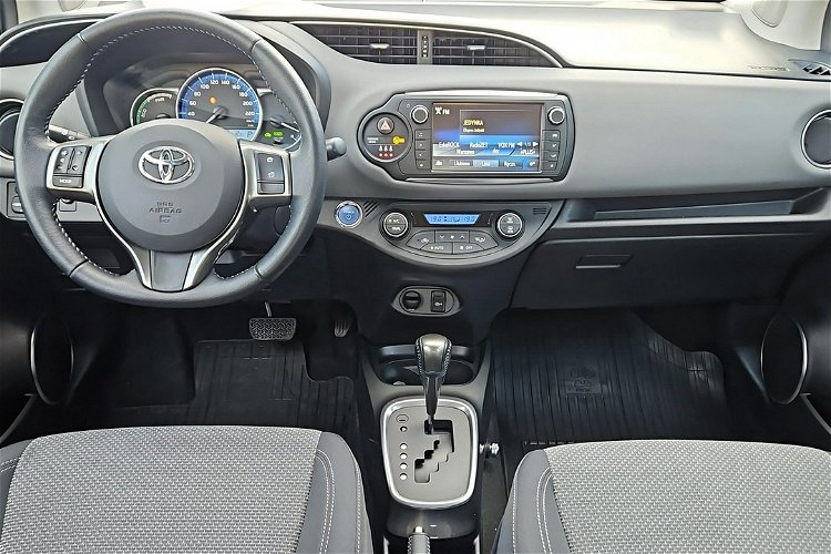 Toyota Yaris 1.5 HSD 100KM PREMIUM CITY LED DESIGN, salon Polska, gwarancja zdjęcie 9