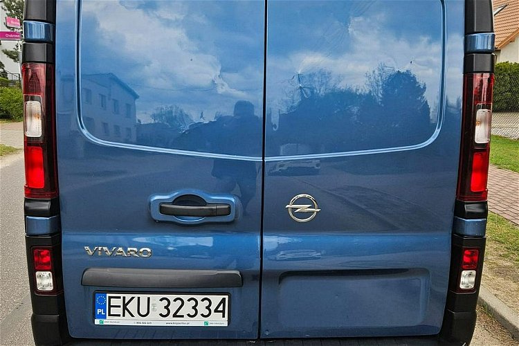 Opel Vivaro doka brygadówka Pack klim 2019 zdjęcie 24