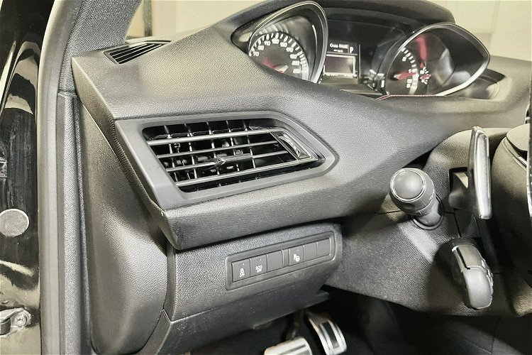 Peugeot 308 SW 2.0 Blue-HDi 180KM GT Automat Full LED Lift Navi GPS Alu 18 Masaże zdjęcie 17