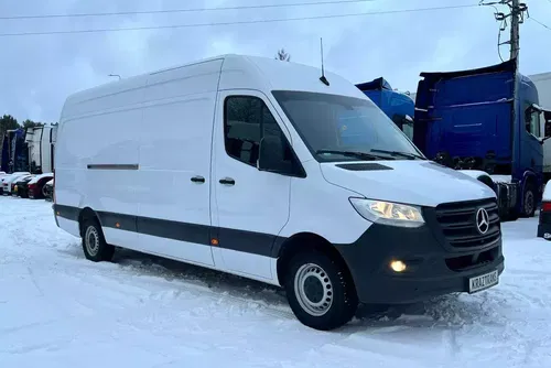 Mercedes Sprinter 315 CDI max L3H2 z Niemiec nawigacja kamery 360 pełna opcja