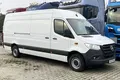 samochód dostawczy Mercedes zdjęcie 21