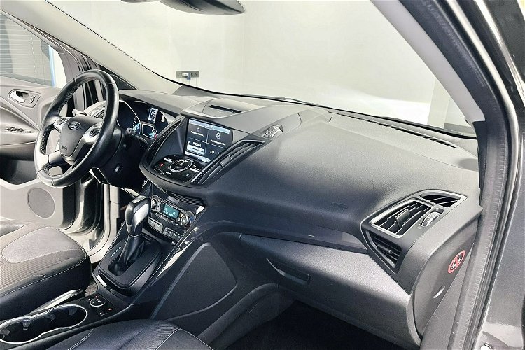 Ford Kuga 2.0 180KM INDIVIDUAL 4x4 Klimatronic Duża Navi SONY Audio Panorama FUL zdjęcie 38
