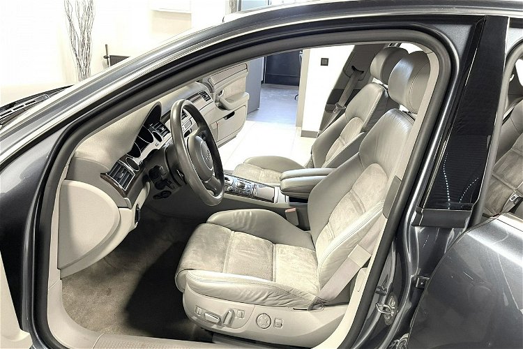 Audi A8 4.2 MPI QUATTRO 334KM SOLAR Xenon Comforty Alu Navi GPS Z Niemiec zdjęcie 13