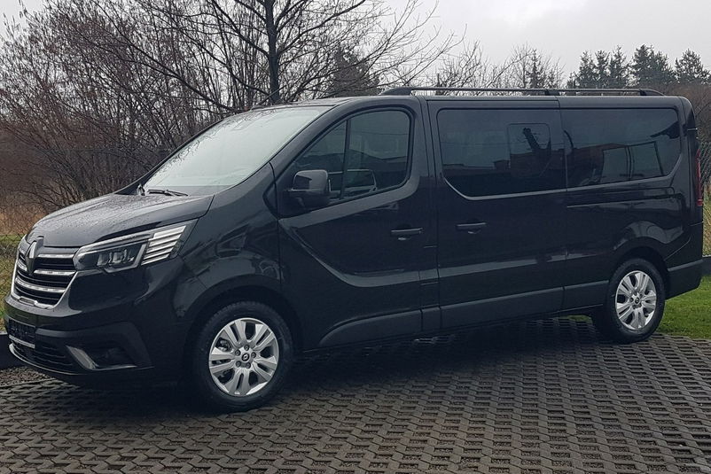 samochód osobowy Renault zdjęcie 1