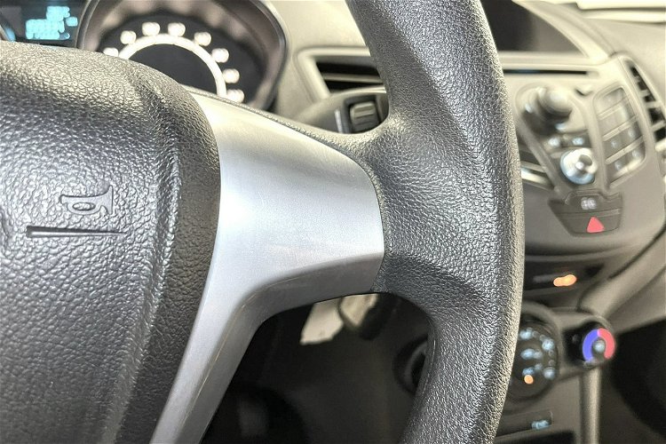 Ford Fiesta 1.25 82KM SPORT Titanium PDC przód tył Klima AUX USB Z NIEMIEC zdjęcie 19