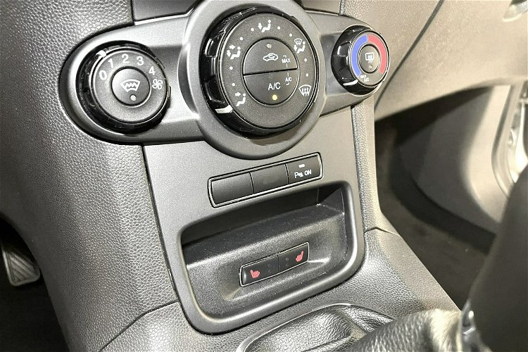 Ford Fiesta 1.25 82KM SPORT Titanium PDC przód tył Klima AUX USB Z NIEMIEC zdjęcie 9