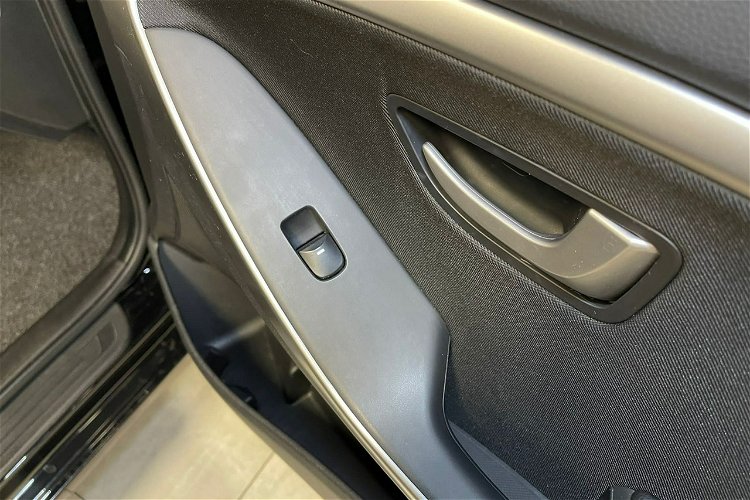 Hyundai i30 1.4 CRDi 90KM Attract Bluetooth LEDy Dzienne Alu Bluetooth Z Niemiec zdjęcie 25