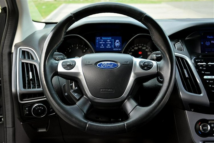 Ford Focus 2.0TDCI(140KM) Titanium ST Bi-Xenon Ledy Navi Skóry 2xParktr Keyless g zdjęcie 29