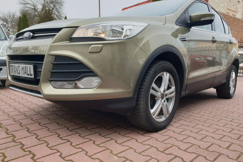 samochód osobowy Ford zdjęcie 1