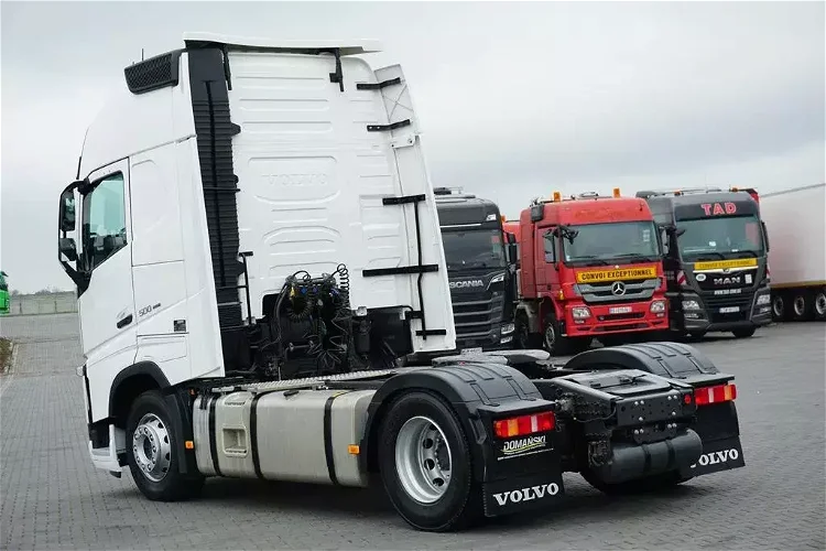 Volvo / FH / 500 / EURO 6 / ACC / GLOBETROTTER XL zdjęcie 45