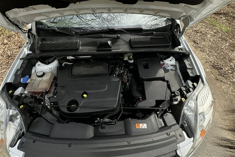 Ford Kuga 2.0tdci 163KM 4x4 automat Titanium ledy skóry Navi panorama xenon gwar zdjęcie 36