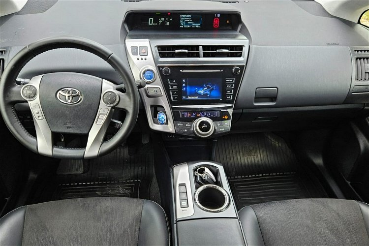 Toyota Prius+ 1.8 HSD 136KM Skóra Hand free 7 osobowy Bezwypadkowy zdjęcie 12