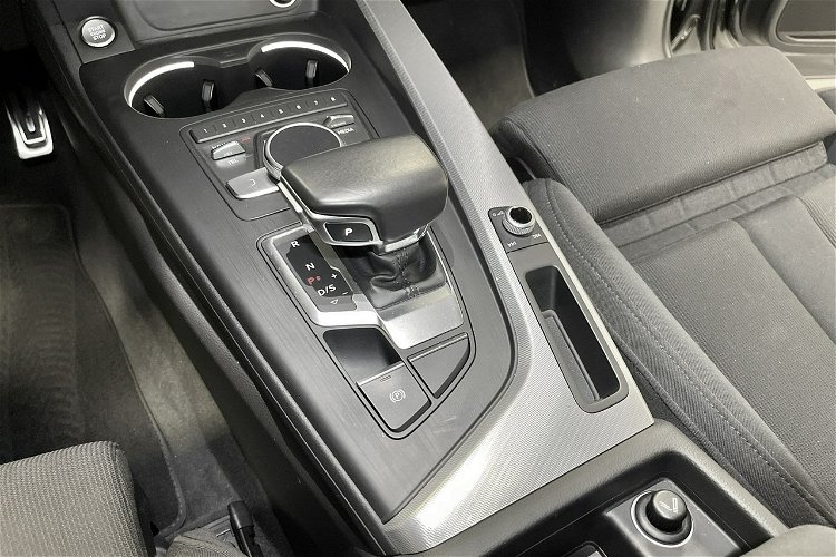 Audi A4 3.0 V6 TDI Sport QUATTRO S-Line Full Led Dynamic Virtual HAK Z NIEMIEC zdjęcie 28
