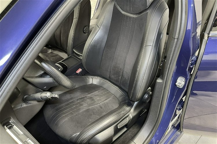 Peugeot 308 2.0 Blue-HDi 180KM GT Automat Full LED Lift Navi GPS Alu 18 Masaże zdjęcie 19