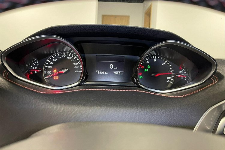 Peugeot 308 2.0 Blue-HDi 180KM GT Automat Full LED Lift Navi GPS Alu 18 Masaże zdjęcie 20