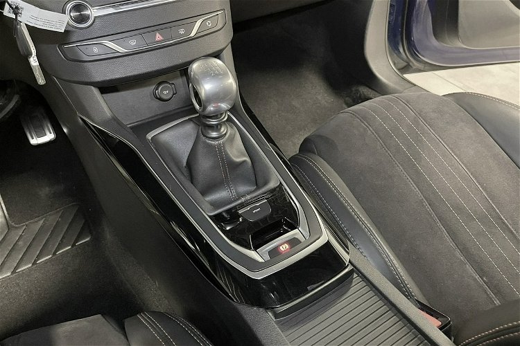 Peugeot 308 2.0 Blue-HDi 180KM GT Automat Full LED Lift Navi GPS Alu 18 Masaże zdjęcie 27