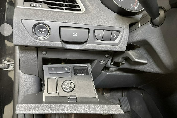 Peugeot 508 SW 2.0 Blue-HDi 180KM GT-LINE Full LED Face Lift Navi GPS ALU JBL Audio zdjęcie 17