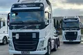 ciągnik siodłowy Volvo zdjęcie 9