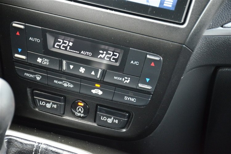 Honda Civic Zarejestrowany 1.6D Xenon Kamera Navi Start/Stop Bliss LED zdjęcie 38