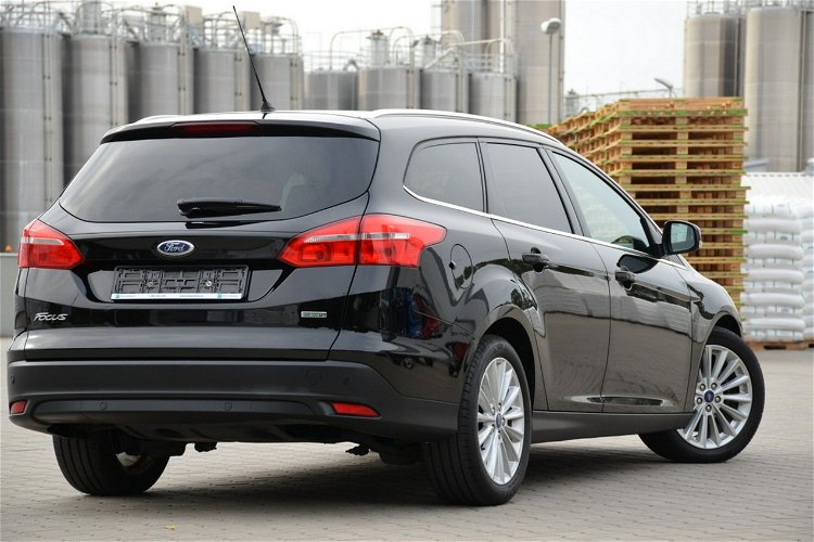 Ford Focus Czarny Zarejestrowany 1.0i 125KM Serwis Navi As.Parkowania START/STOP zdjęcie 13