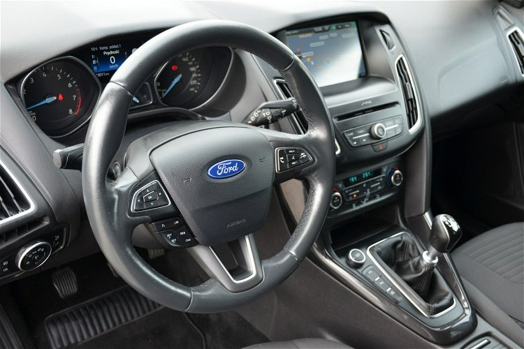 Ford Focus Czarny Zarejestrowany 1.0i 125KM Serwis Navi As.Parkowania START/STOP zdjęcie 24