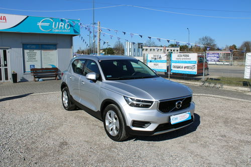 Volvo XC 40 F-vat, salon-polska Momentum, LED, automat, półskóra