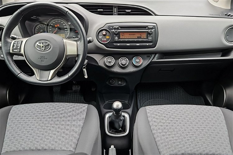 Toyota Yaris 1.0 VVT-i 69KM ACTIVE, salon Polska, gwarancja, FV23% zdjęcie 9